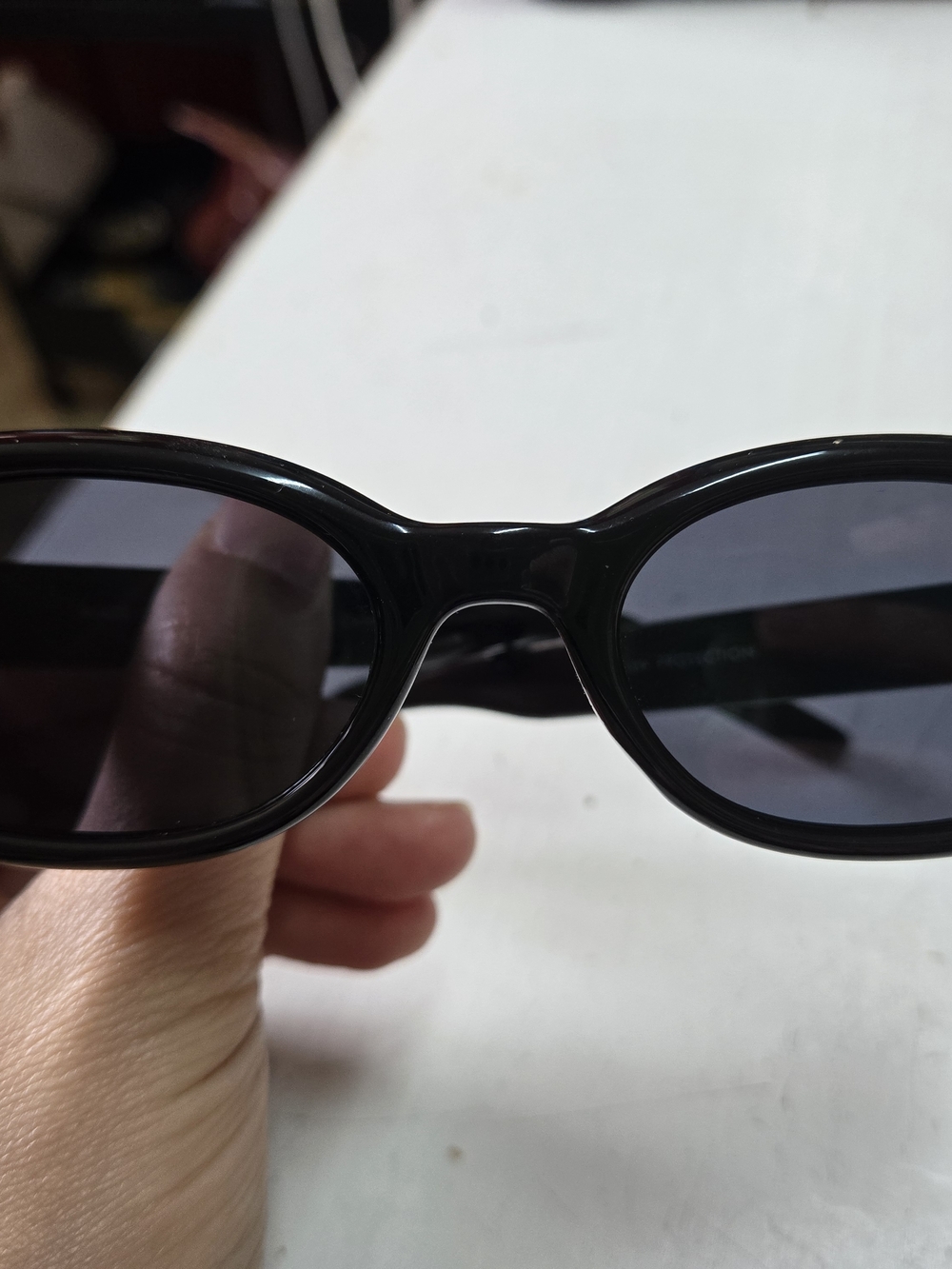 Classic Black Oval Women's Sunglasses